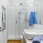 Appartamento Alfama St George Castle District Fabulous 3 Bedrooms 2 Bathrooms Ac Balcony 1st Floor 19th Century Building *