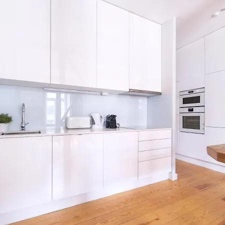 Alfama St George Castle District Fabulous 3 Bedrooms 2 Bathrooms Ac Balcony 1st Floor 19th Century Building Διαμέρισμα Lisboa