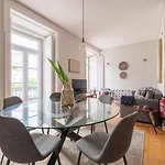 Alfama St George Castle District Fabulous 3 Bedrooms 2 Bathrooms Ac Balcony 1st Floor 19th Century Building Apartament *