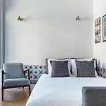 Apartament Alfama St George Castle District Fabulous 3 Bedrooms 2 Bathrooms Ac Balcony 1st Floor 19th Century Building *