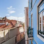 Apartament Alfama St George Castle District Fabulous 3 Bedrooms 2 Bathrooms Ac Balcony 1st Floor 19th Century Building